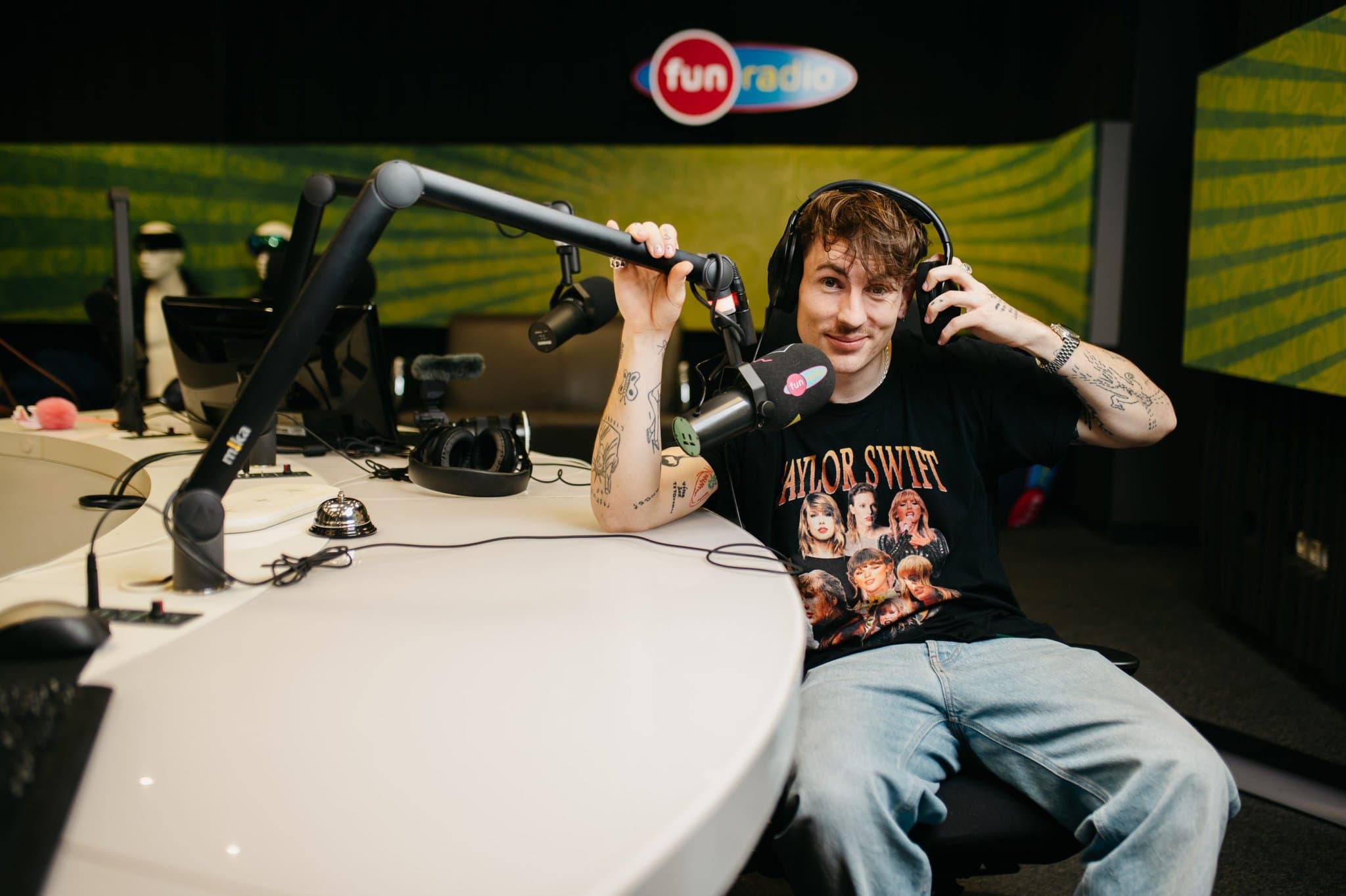 Funradio – moderator v zacviku – Expl0ited – Jakub Kovalík-251web