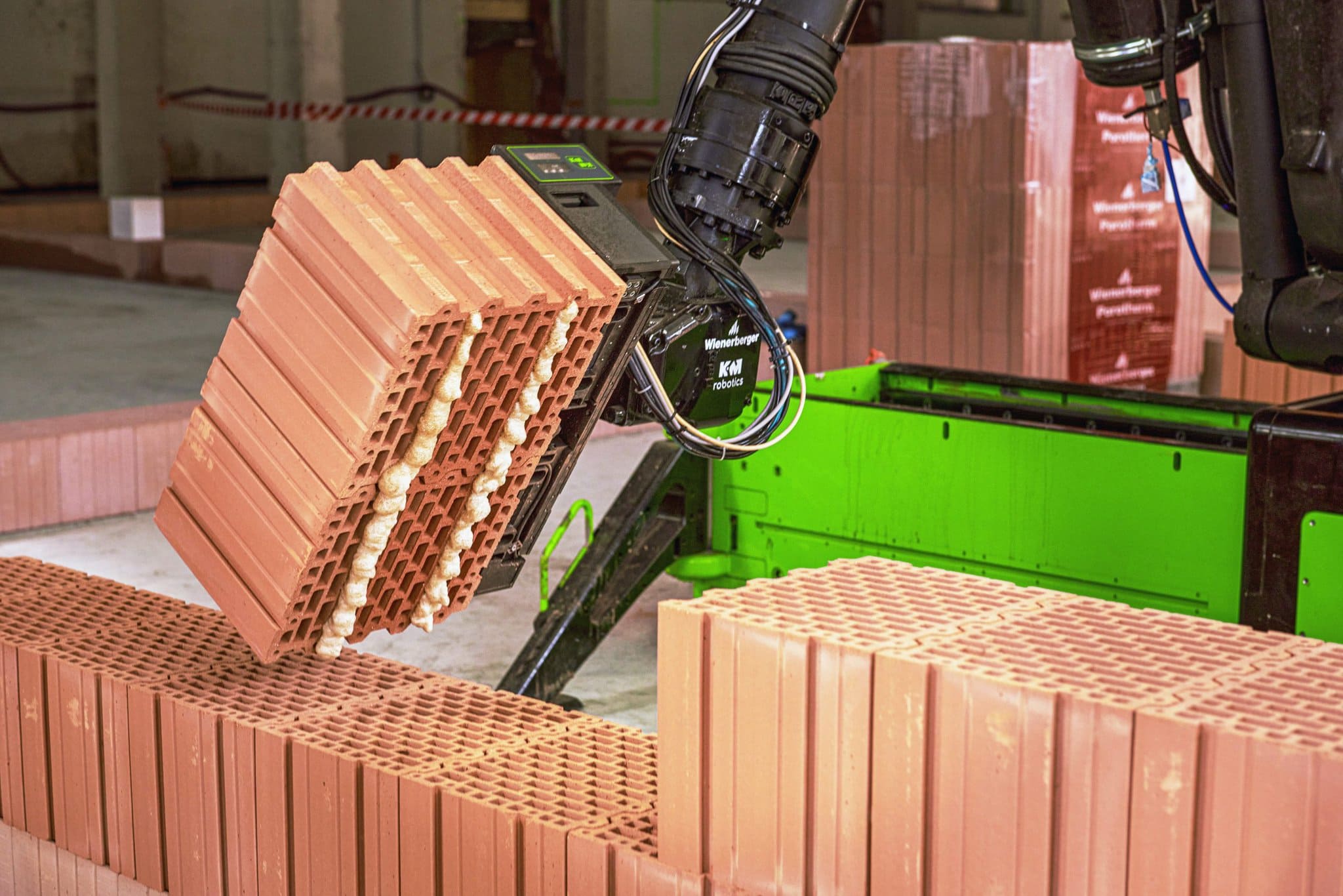 Murovac° robot Wallter_6 (foto_Wienerberger)