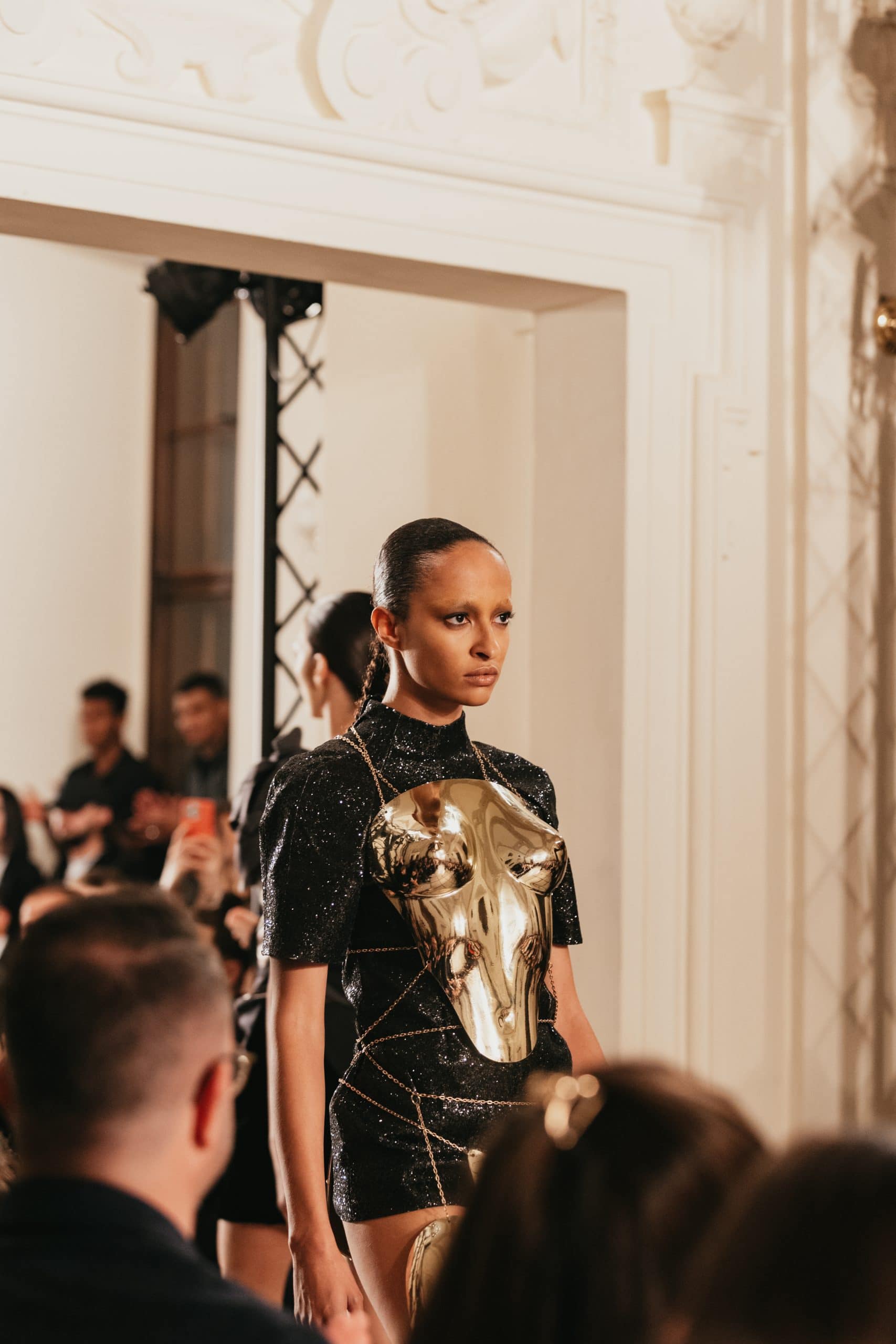 PLOOM_Teki Shine_108