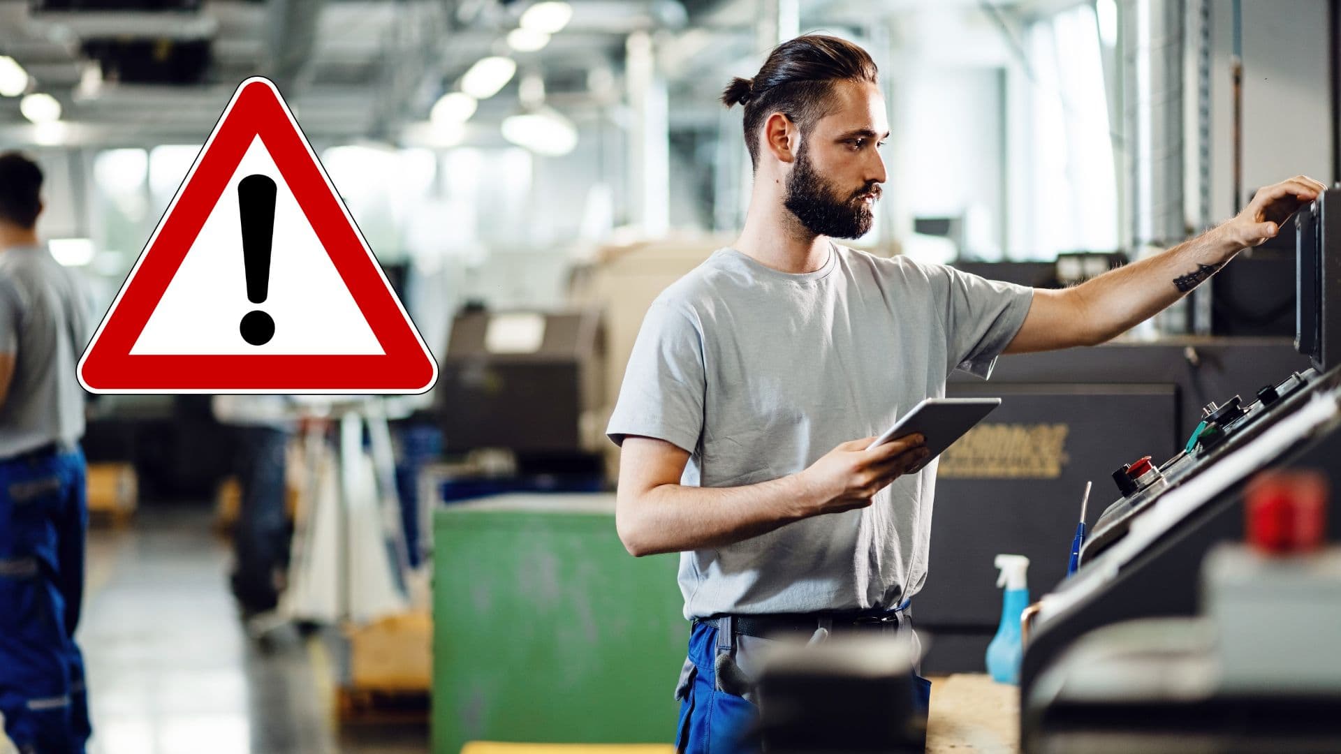 Zamestnanec pracujúci vo výrobe.