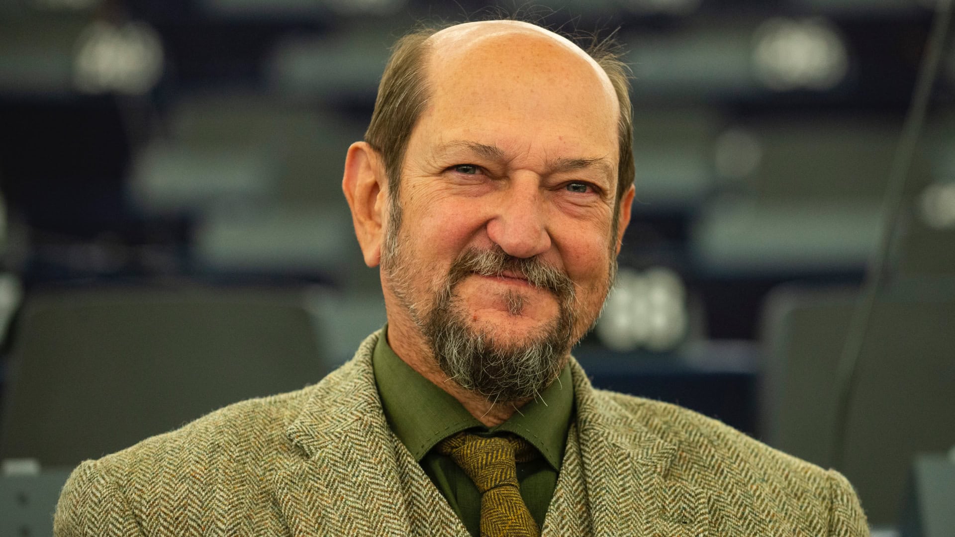 Boris Zala počas rokovania Európskeho parlamentu v roku 2019. Polož mu svoju otázku, spýtaj sa ho čokoľvek.