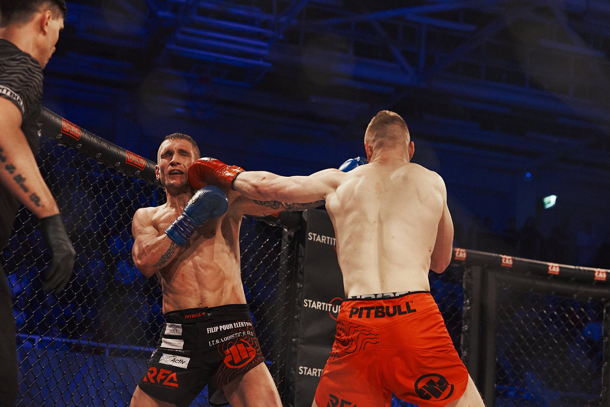 SHOT-BY-ZETAK-0090_ET_6552-23-02-05