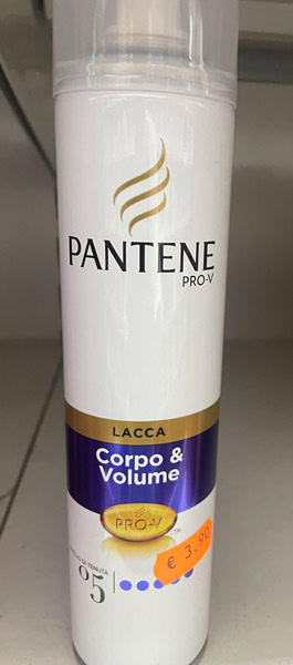 Nebezpečný lak na vlasy