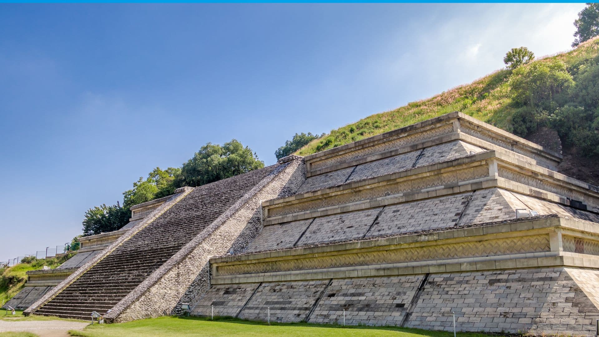 Graham Hancock, veľká pyramída v Cholule