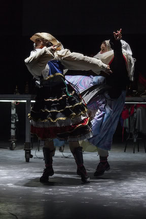 BAVP2024-Mucha-Muchacha-Para cuatro jinetes