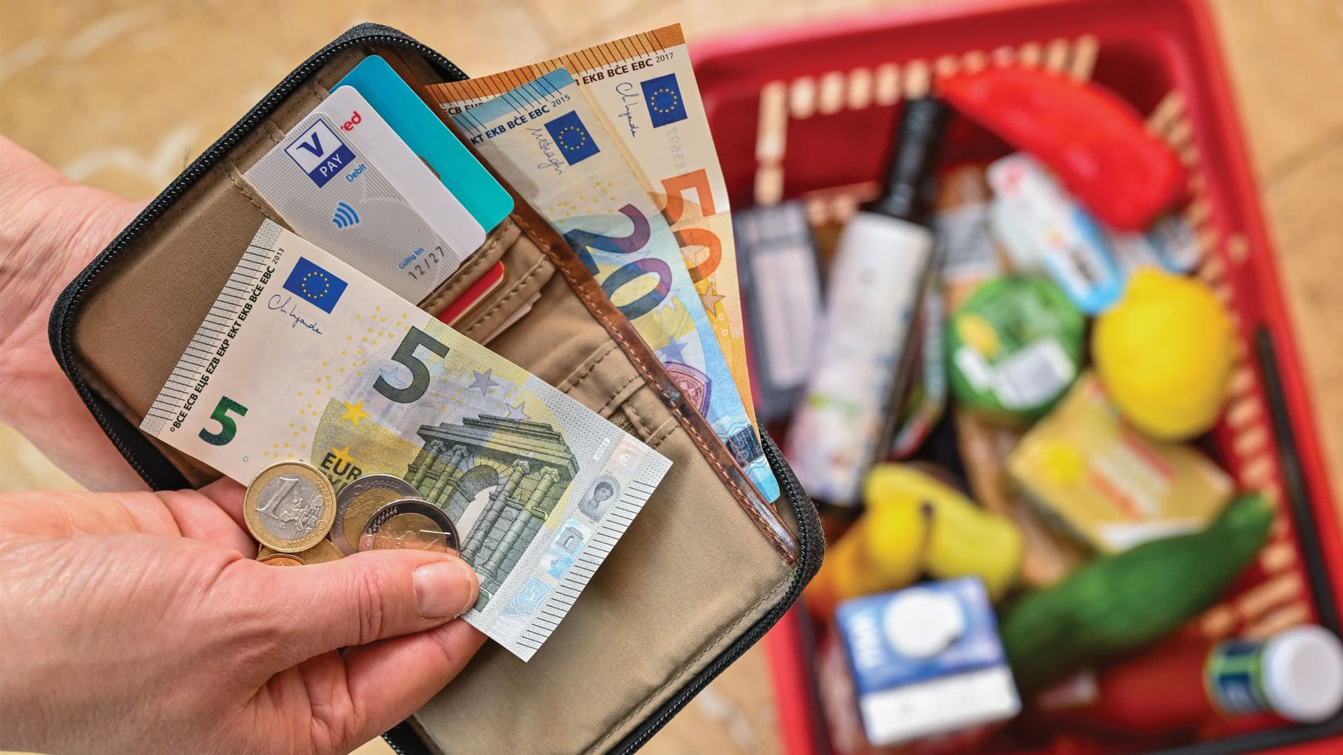 Peniaze v peňaženke, inflácia
