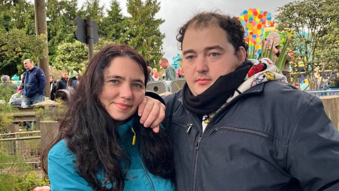 „Ak chceš, niekedy ťa tam zoberiem.“ Jedna veta, ktorá spustila cestovateľský príbeh sestry a jej brata s autizmom