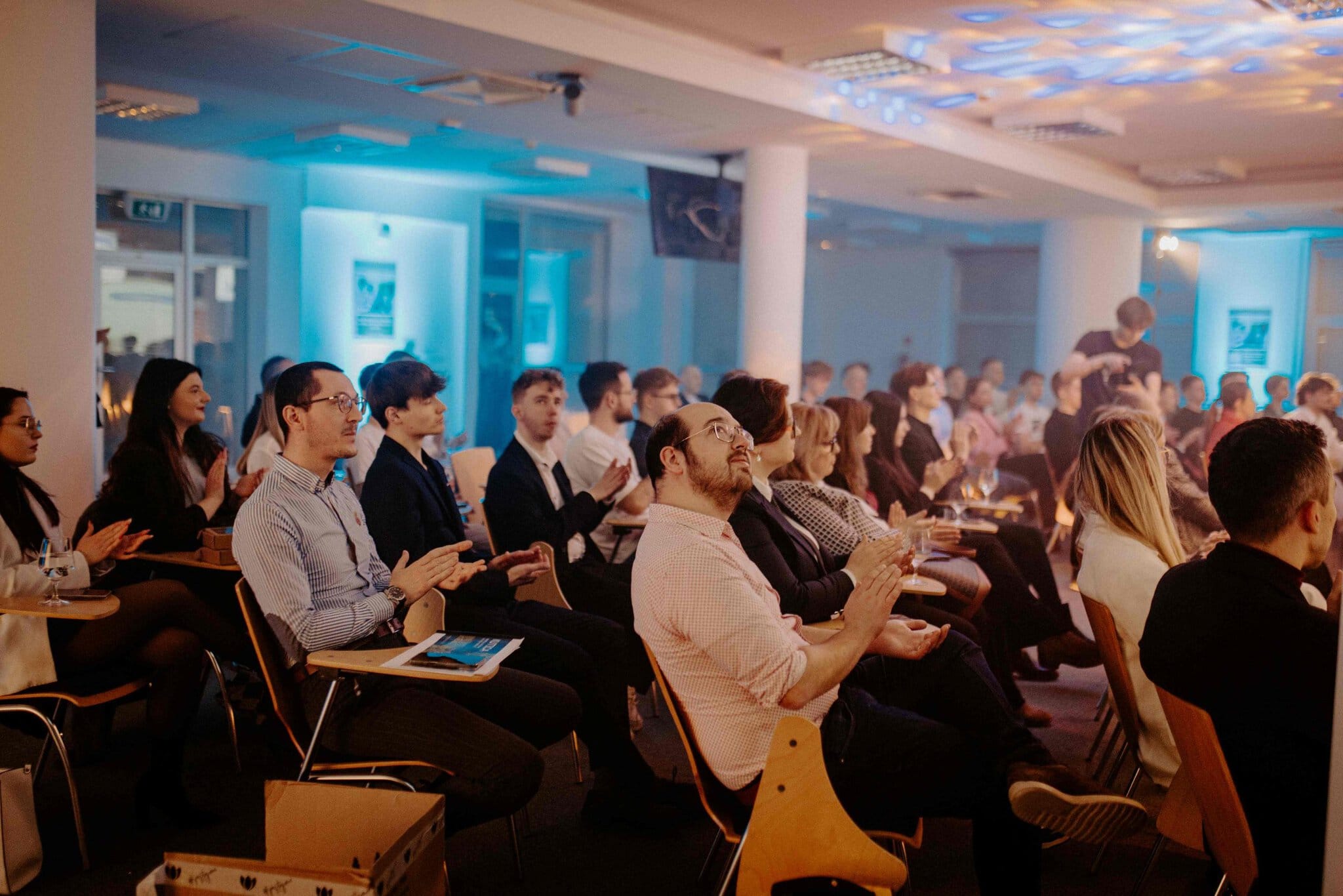 4 podnikavagenertacia_foto-4