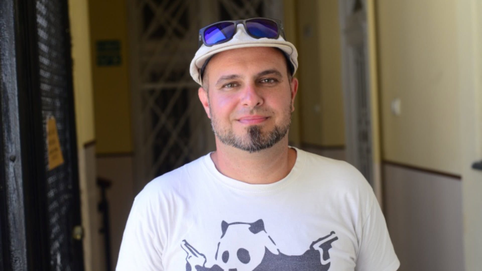 AdamFelszeghy_1920x1080