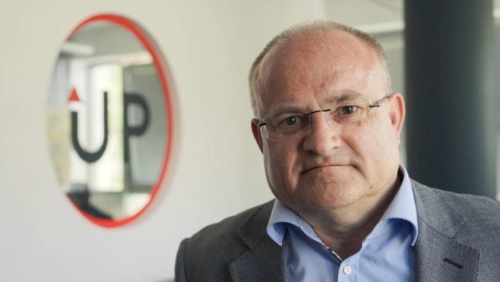 Tvrdý režim pre tisíce Slovákov: Živnostníci pracujúci pre jednu firmu riskujú pokutu 4 000 eur, varuje Mihál