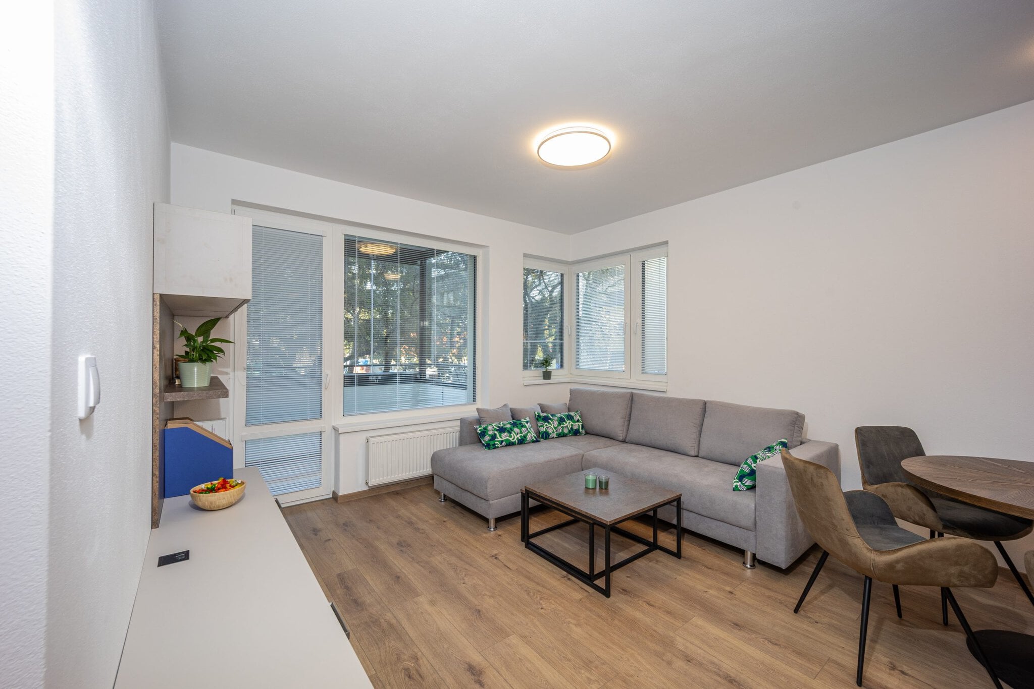 na snimke je ubytovanie, byt