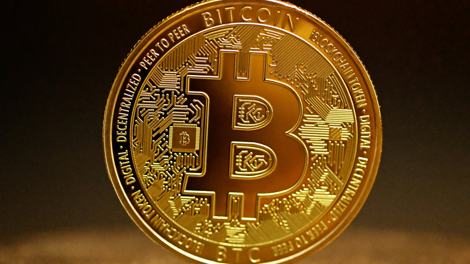 Bitcoin čakajú nové maximá