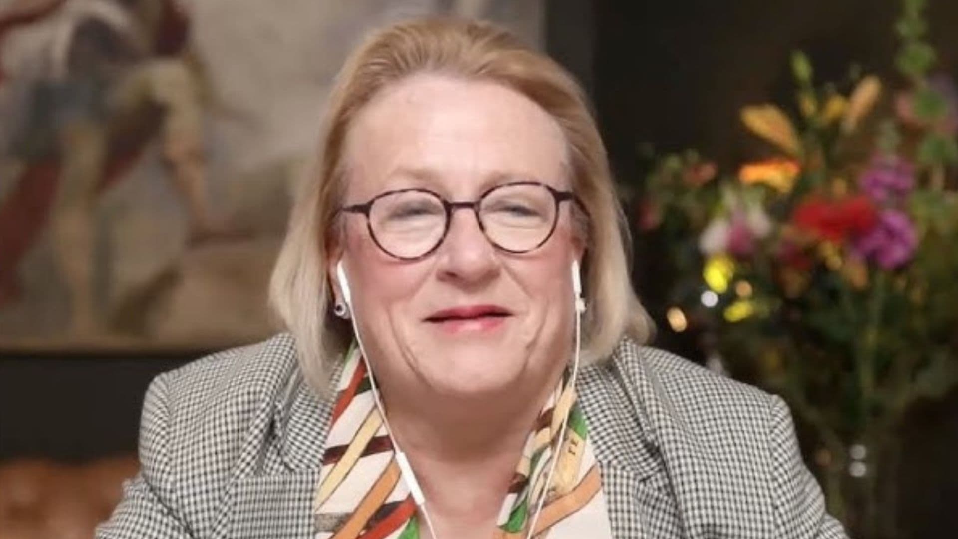 Catherine Austin Fitts, bývalá asistentka ministra bývania a rozvoja miest USA