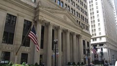 Fed ponechal sadzby nezmenené