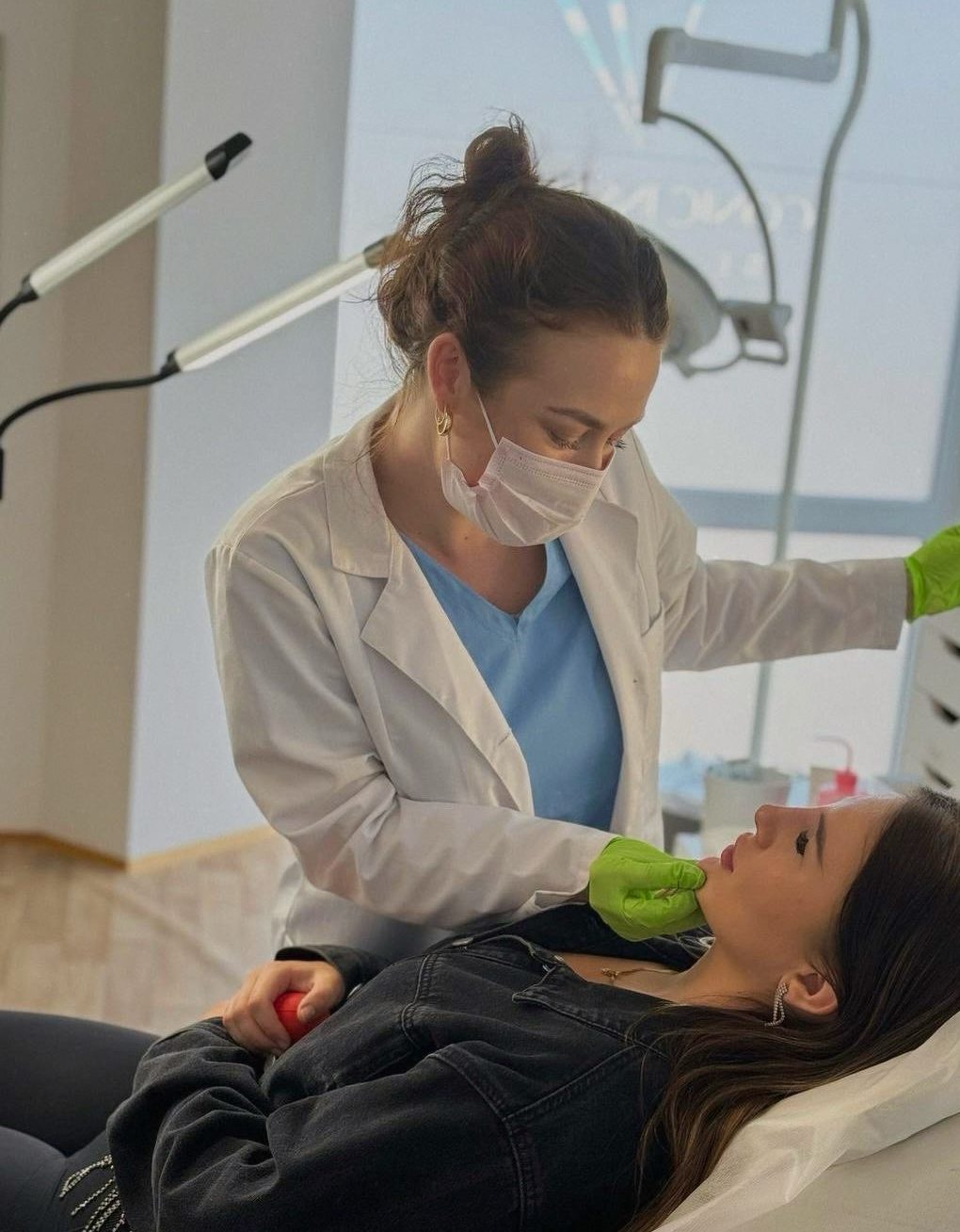 na snimke je estetika, pery