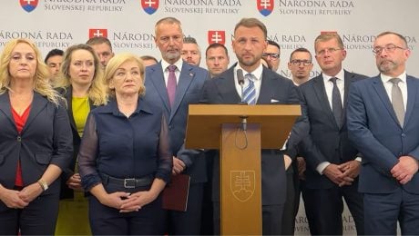 Na snímke predseda Hlasu Matúš Šutaj Eštok a poslanci Hlasu.