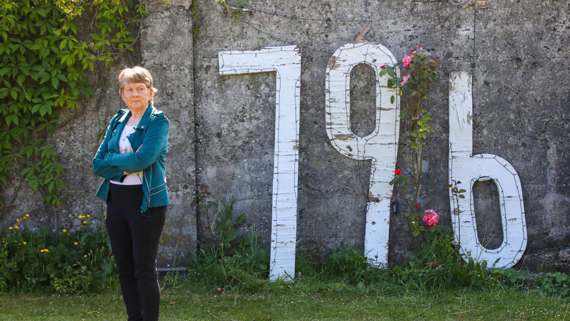 na snimke je Tuam, miesto obeti