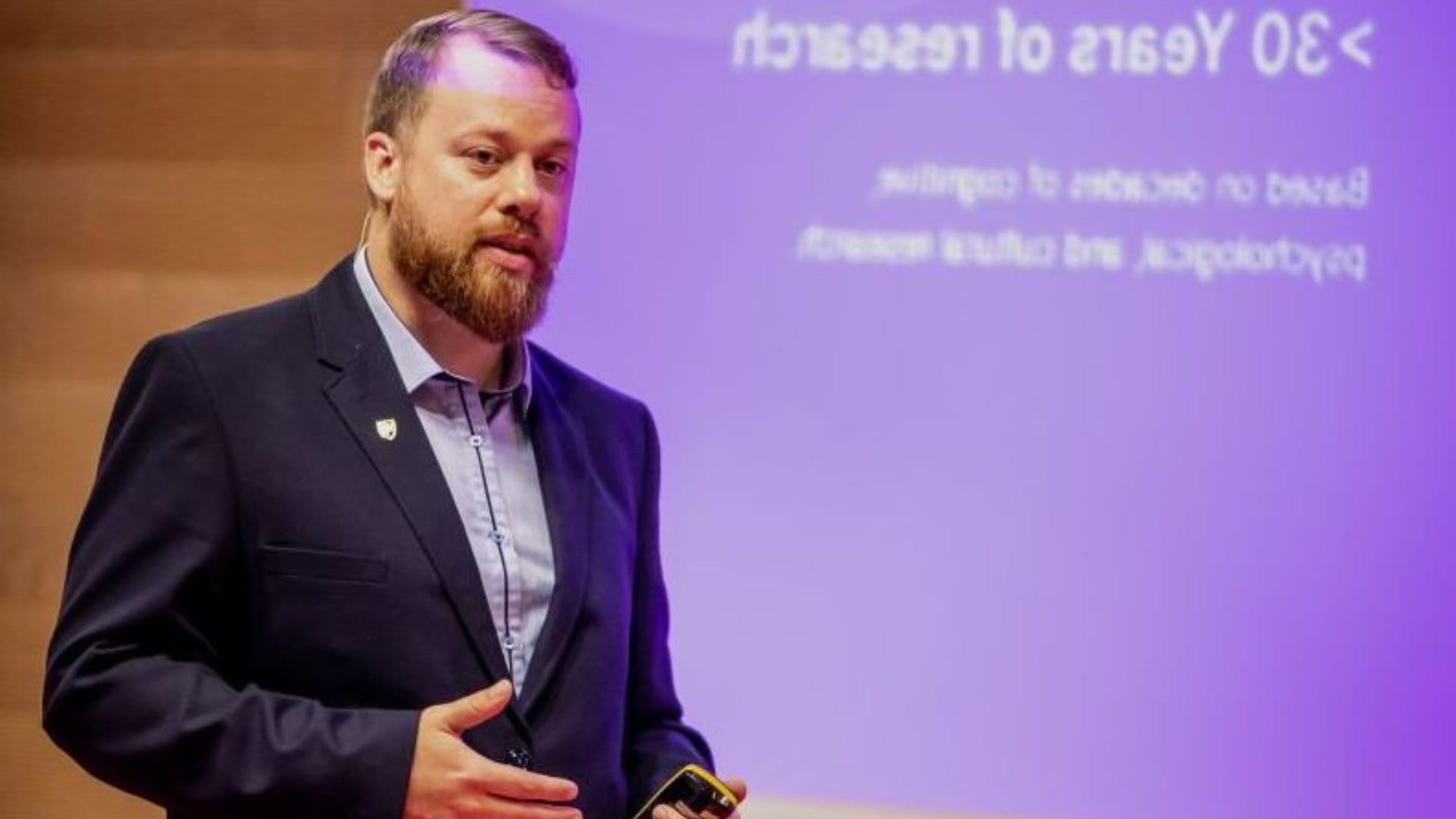 Justin E. Lane - kognitívny vedec, výskumník a spoluzakladateľ startupu CulturePulse