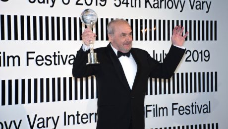 Zomrel úspešný kameraman,