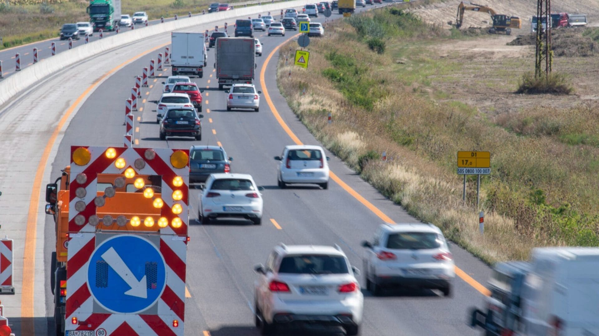 Úplná uzávierka D1: Najvyťaženejšia diaľnica Slovenska sa na tri dni odstaví