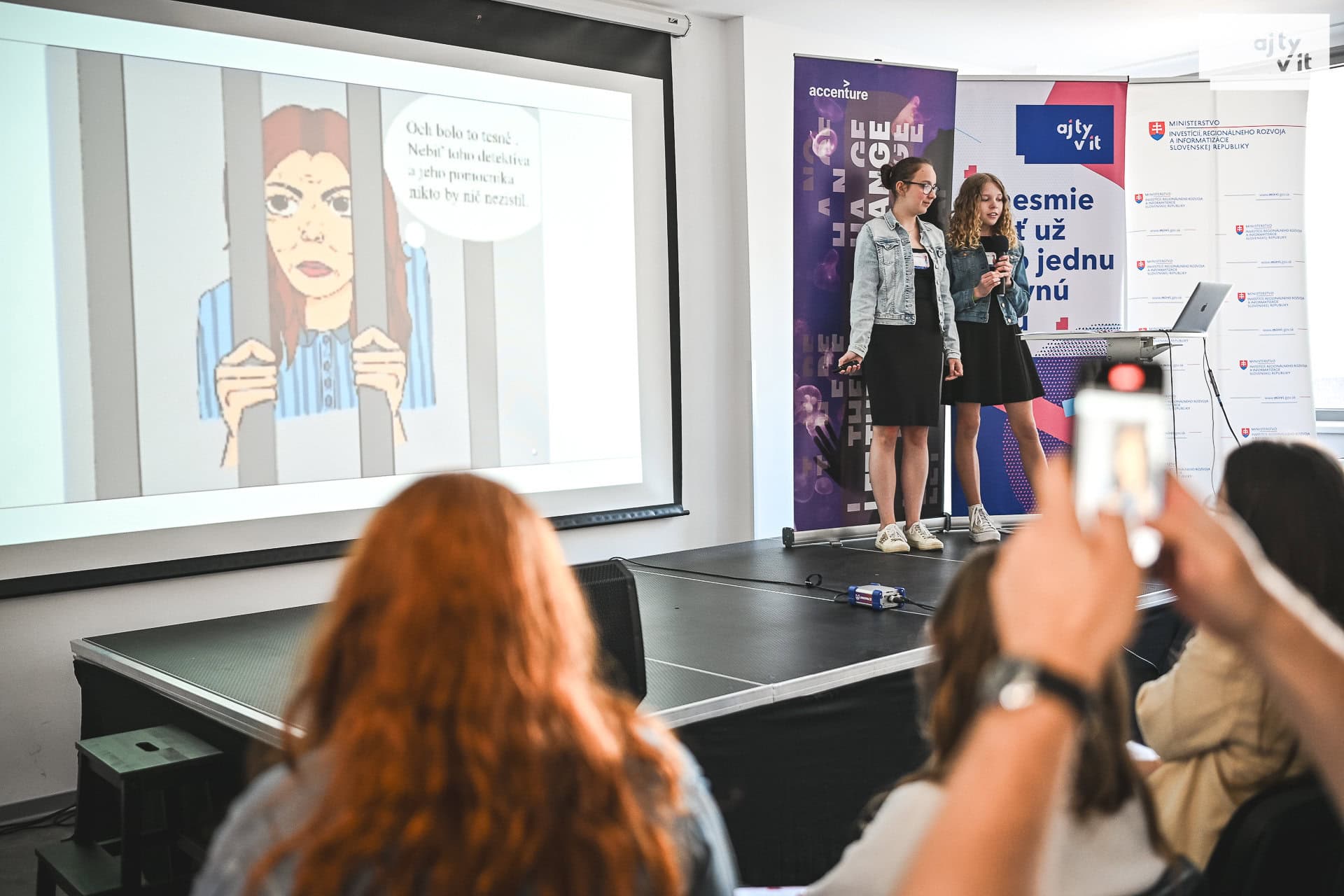 AjTyvIT_ScratchMatch_finale_24052025_martina_mlcuchova_LOGO-79