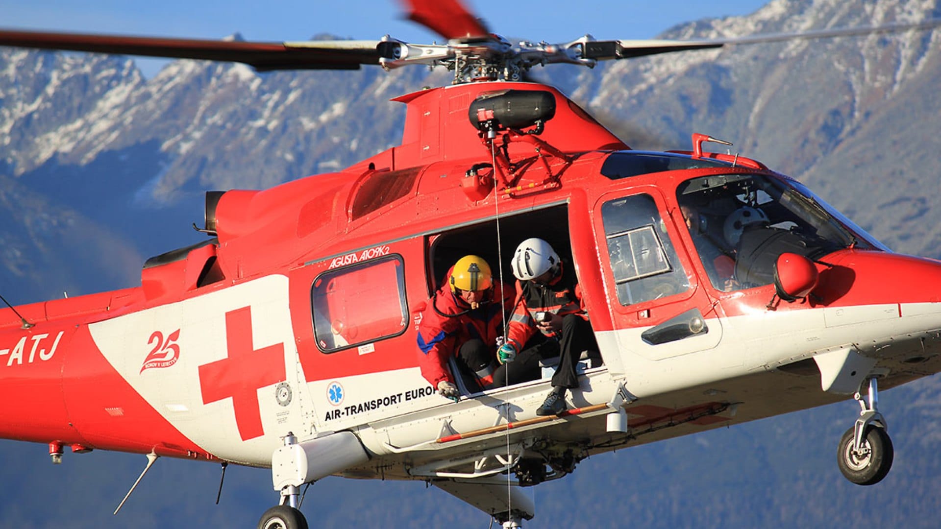 ATE, helikoptéra, záchranári