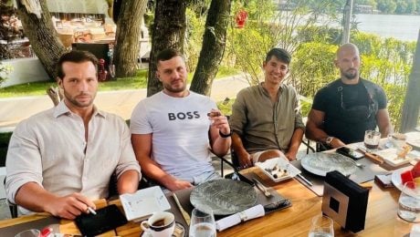 Richard Glück. Erik Kaliňák, bratia Tateovci