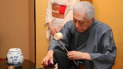 Zomrel „veľmajster“ čajového