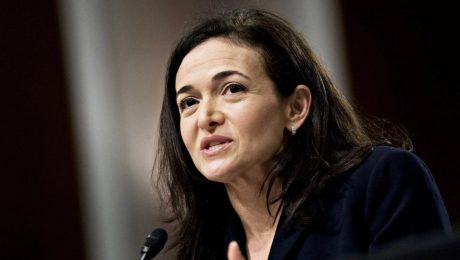 na snimke je sandberg sheryl