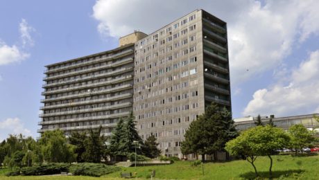 Nemocnica akad. L. Dérera na Kramároch.