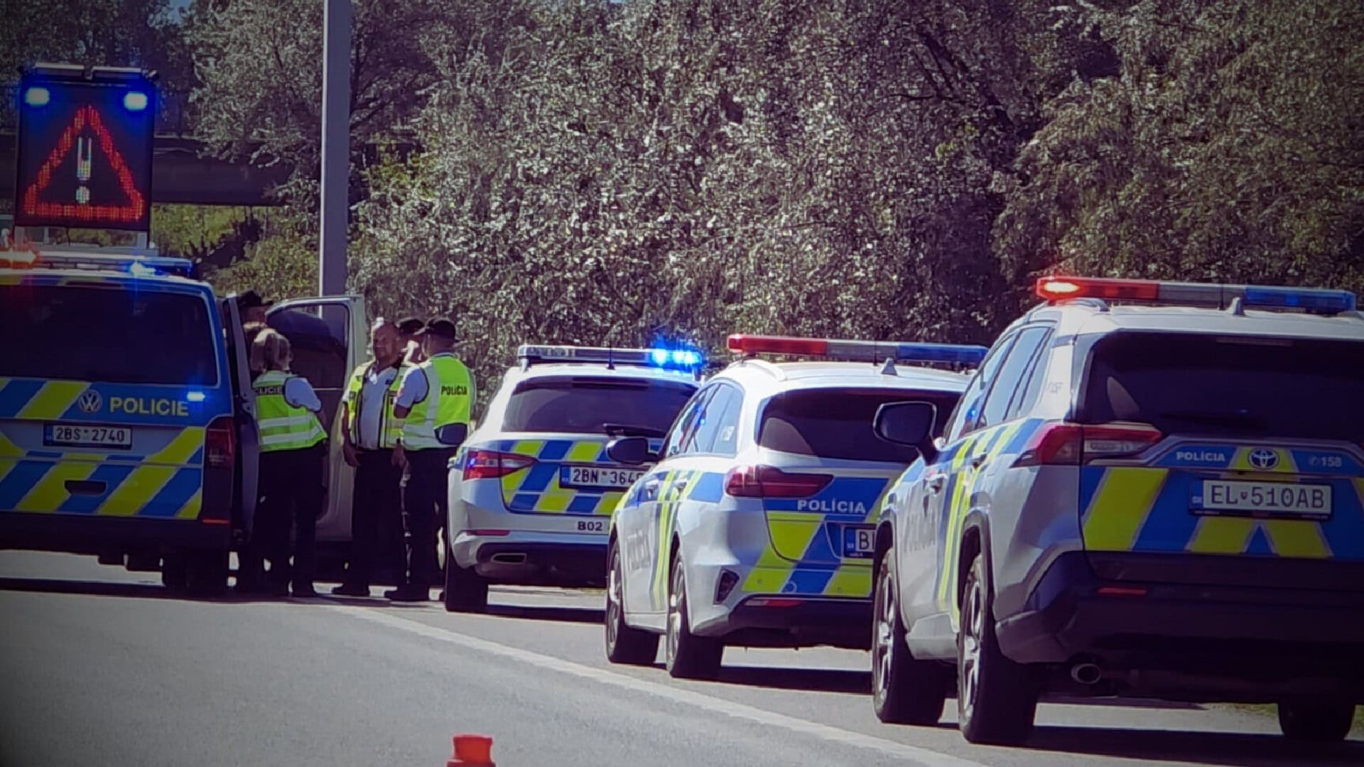 českí a slovenskí policajti