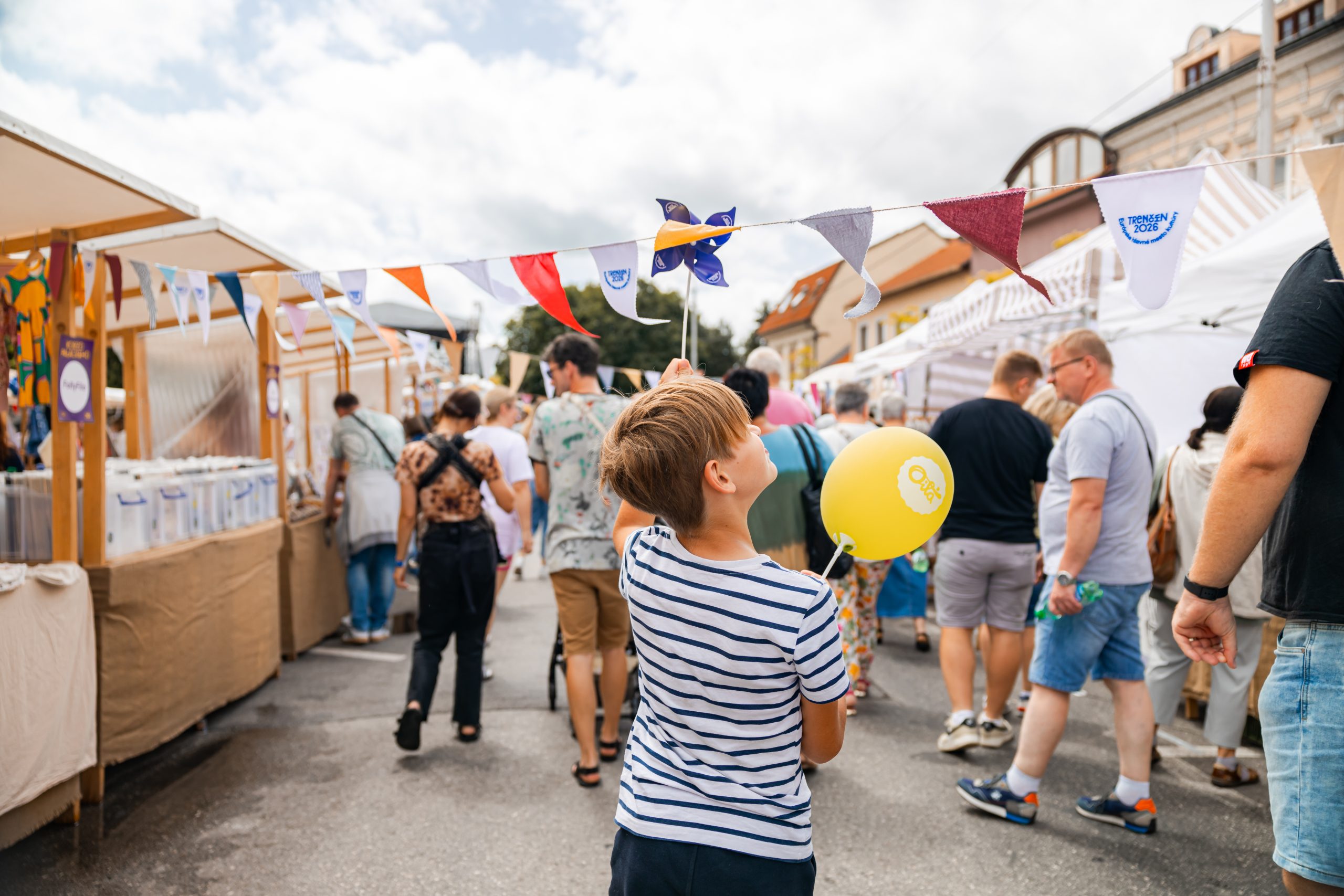 na snimke je trencin festival