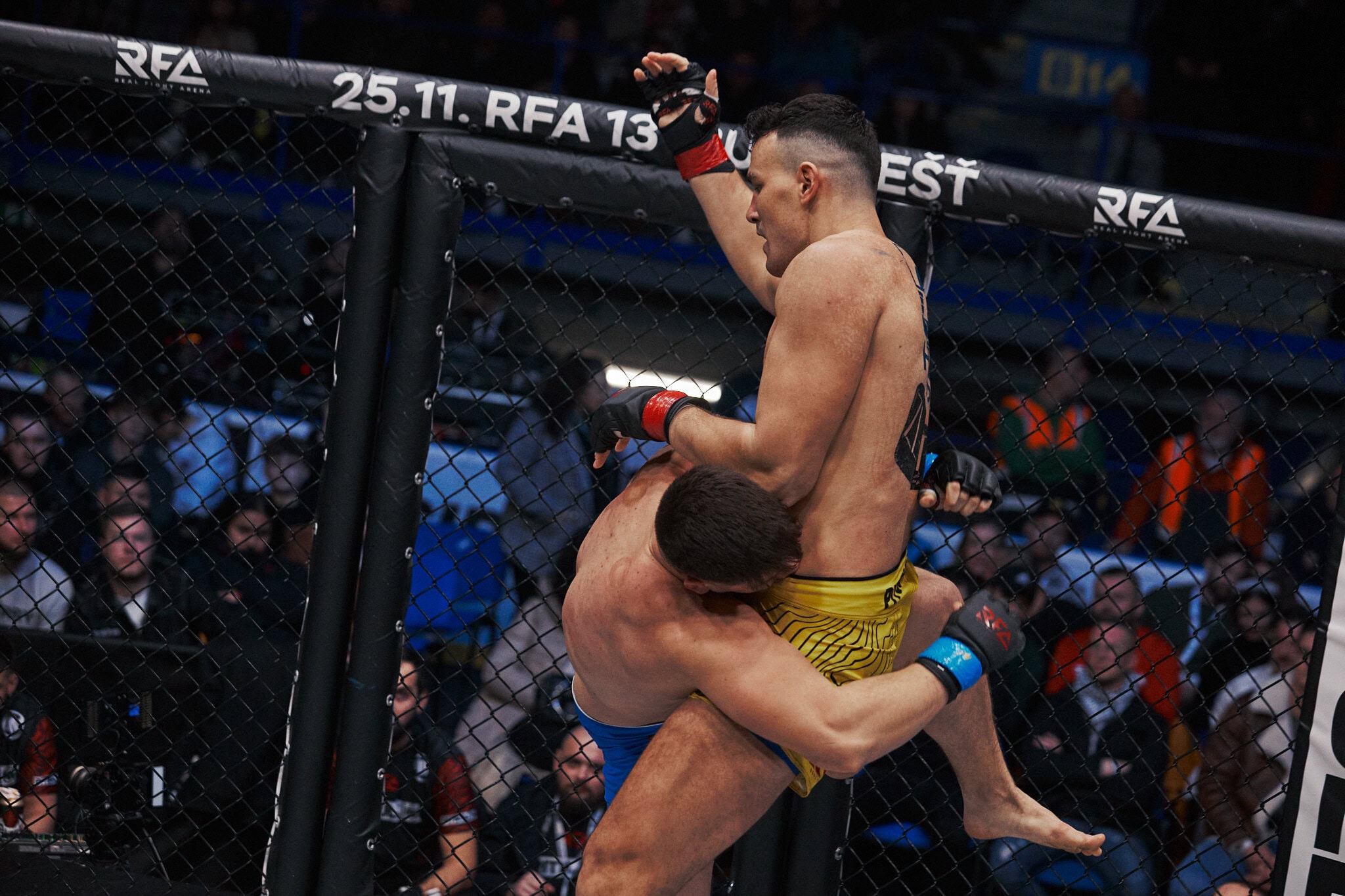 shot_by_ZETAK_0058_ET_0037-23-12-03