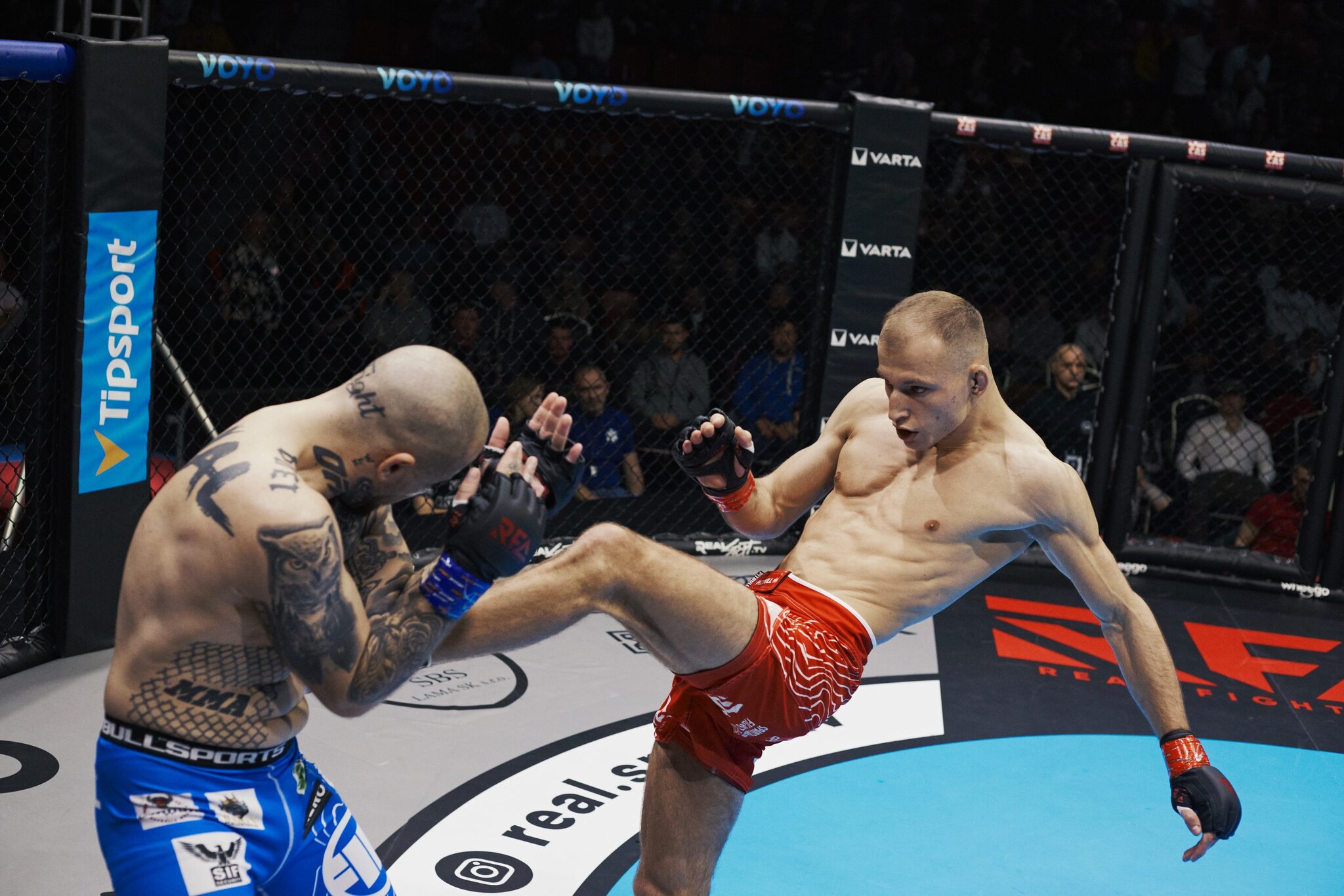 SHOT-BY-ZETAK-0495_ZET5733-22-11-12