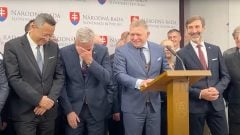 Fico, Smer, tlačová konferencia, zmena ústavy