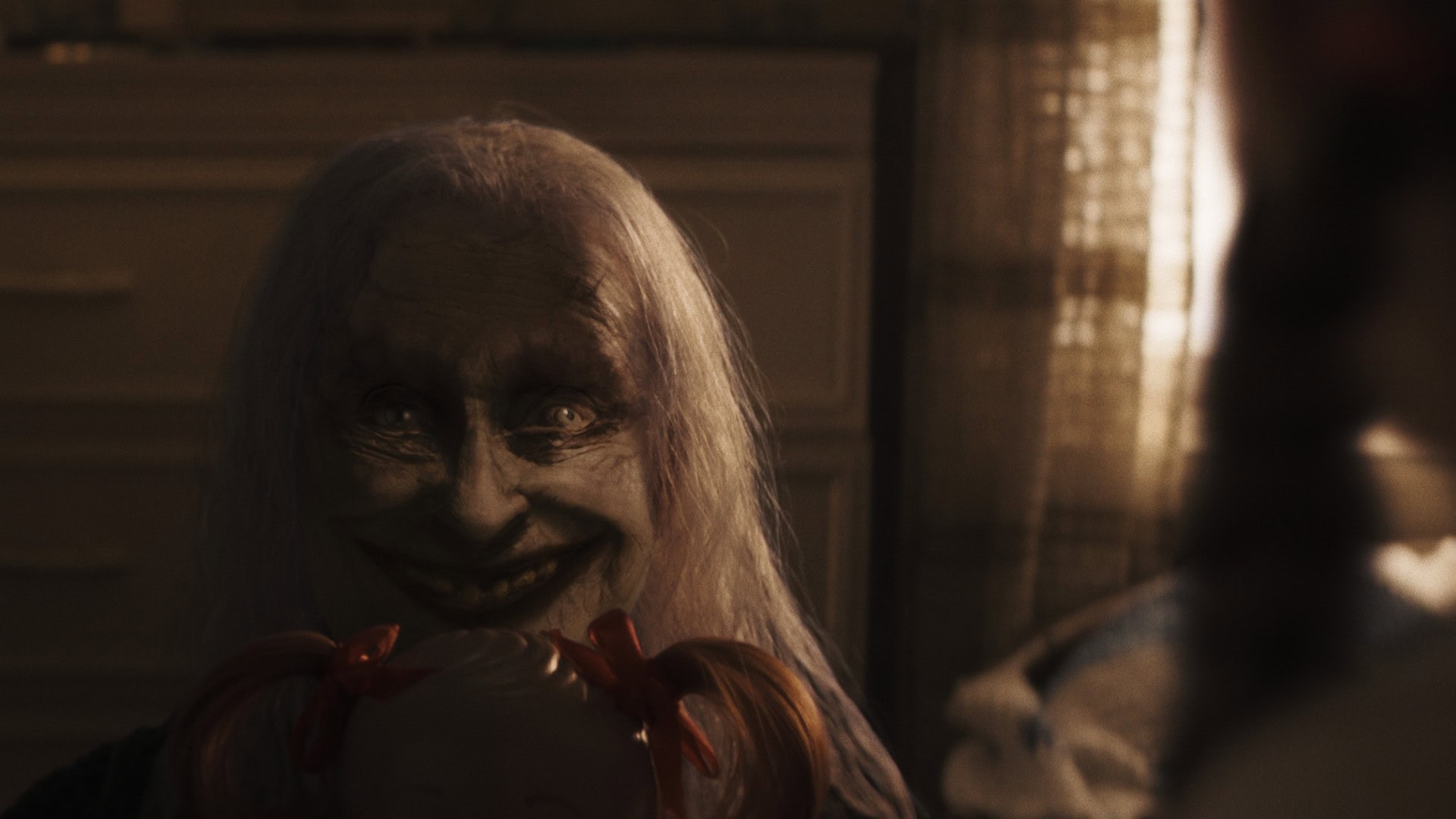 V ZAJATI DEMONOV 4_foto_1