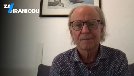 Za hranicou: Spurný