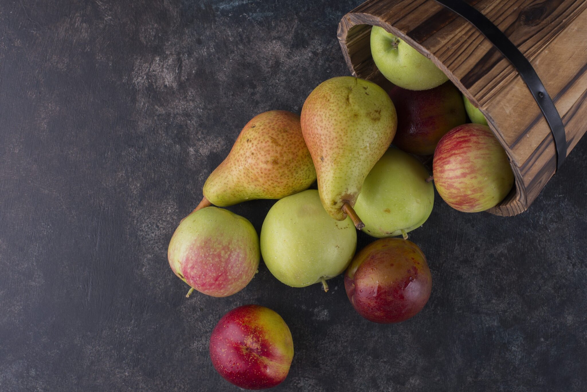 jablká a hrušky
