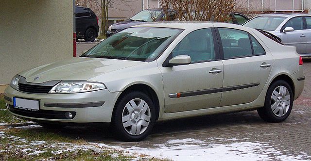 Renault Laguna II auto