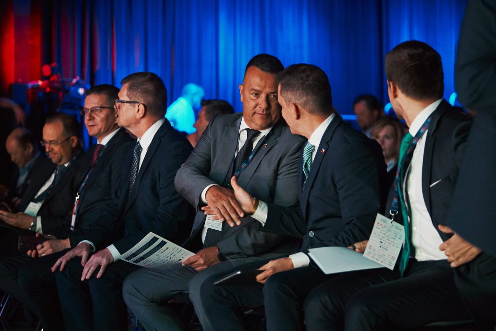 shot-by-ZETAK-0015_ET_9758-17-09-25