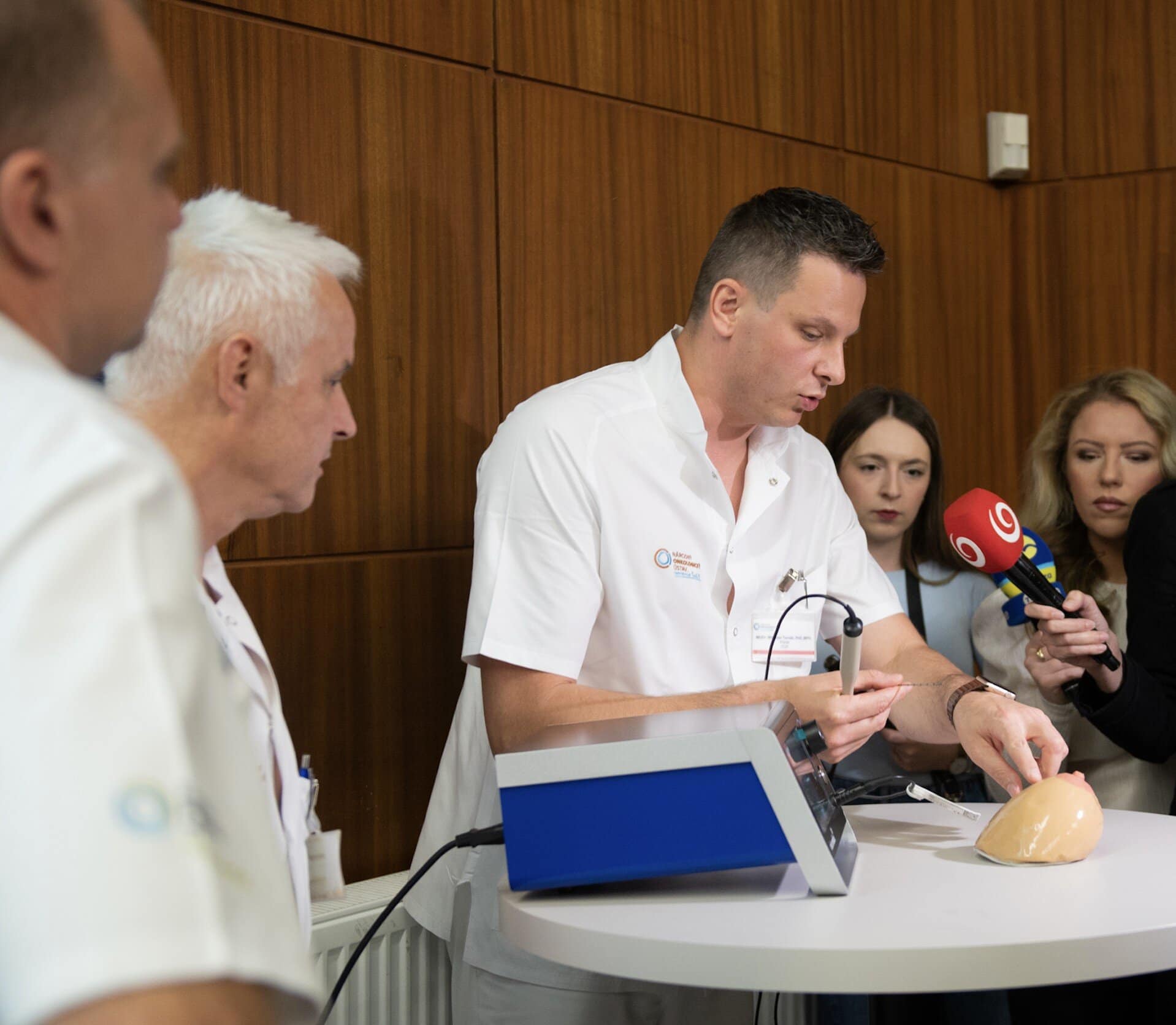 Miroslav Tomáš, ukážka zavedenia magnrtického zrna