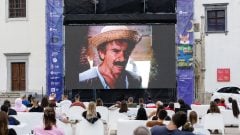 Projekt Slovenskej filmovej a televíznej akadémie (SFTA) Kino pod hviezdami otvorí 3. augusta v Bratislave a 9. augusta v Košiciach Jakubiskova Tisícročná včela.