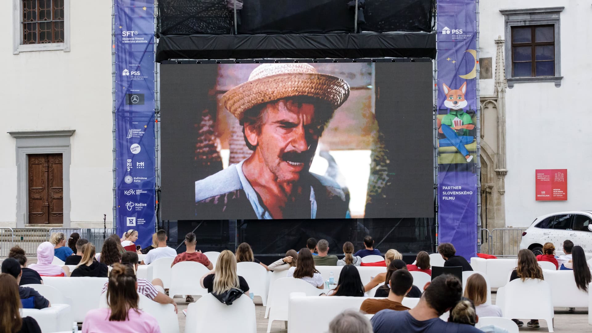 Projekt Slovenskej filmovej a televíznej akadémie (SFTA) Kino pod hviezdami otvorí 3. augusta v Bratislave a 9. augusta v Košiciach Jakubiskova Tisícročná včela.