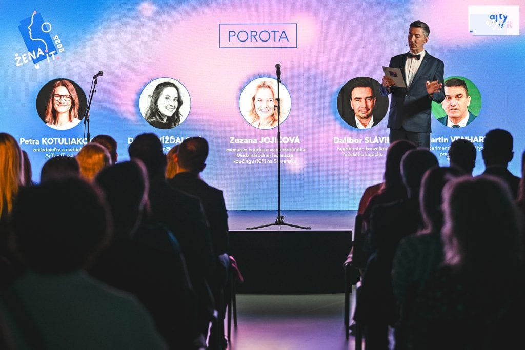 Zena_v_IT_2025_23092025_martina_mlcuchova_v1_LOGO-11