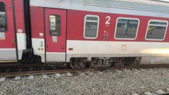 AKTUÁLNE: V Košiciach sa vykoľajil vlak. Spoje meškajú, stanica výrazne poškodená