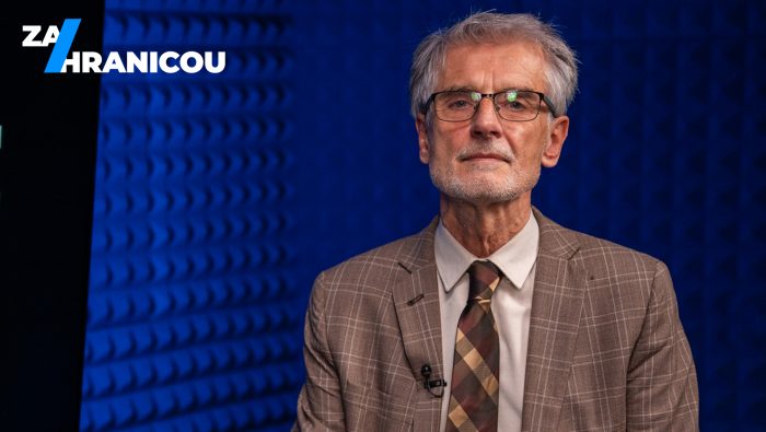 Za hranicou Peter Weiss