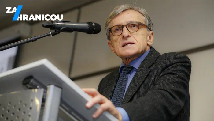 Za hranicou Petr Robejšek