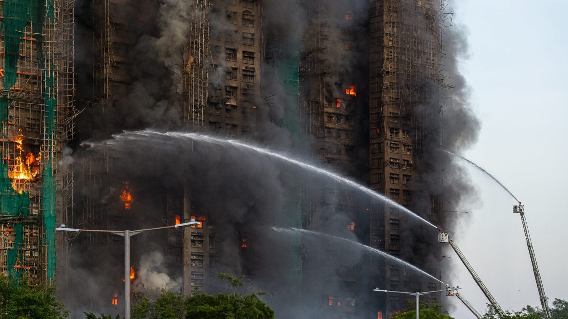 Hong_Kong_Fire867046