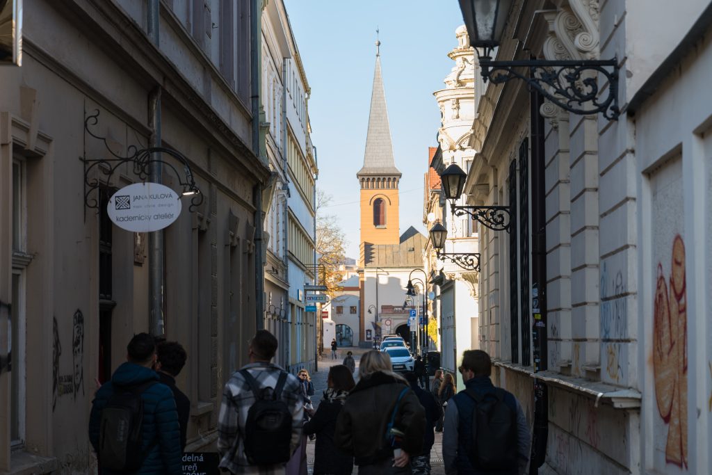 Kópia súboru MICE infocesta 6.11.2025-39