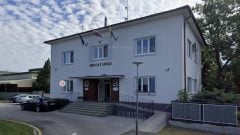 Zamestnanec si poslal desiatky tisíc eur na súkromný účet. Odhalila ho nová kontrola